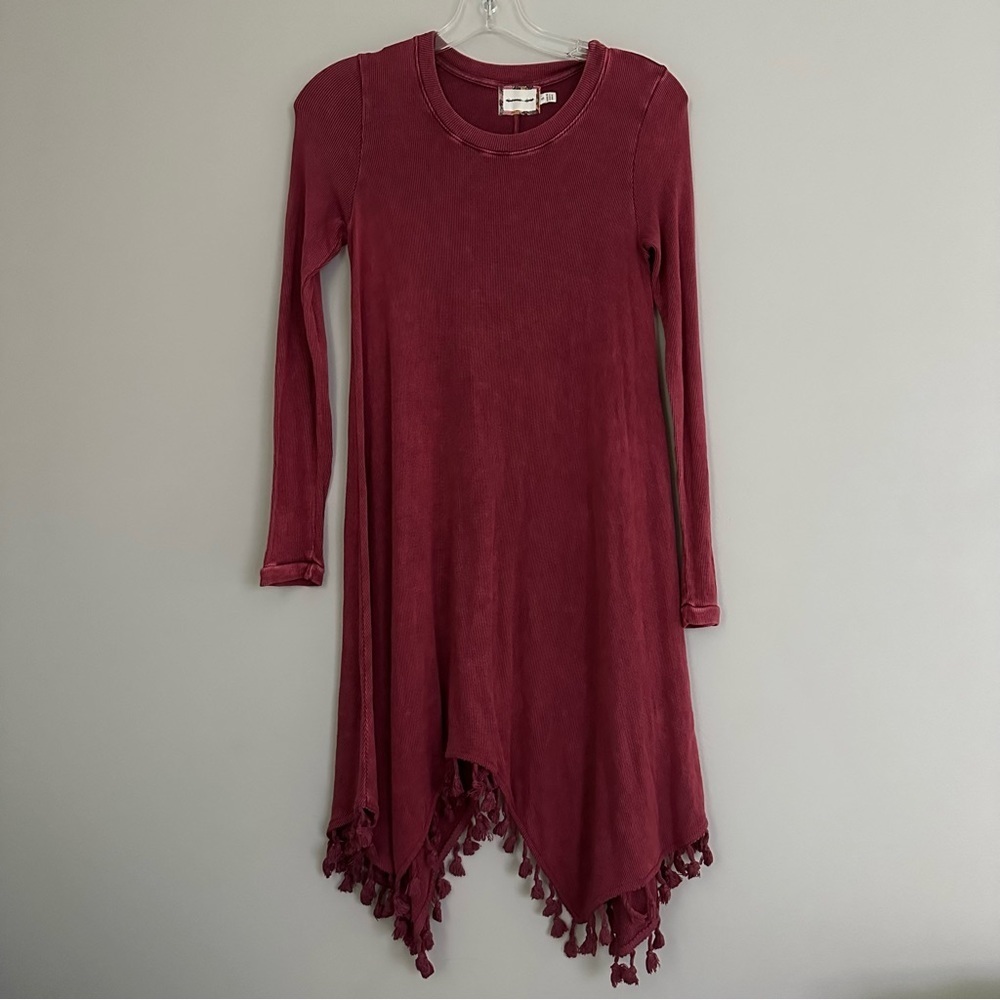 Anthropologie Ori + Ali Red Washed Handkerchief Hem Frayed Tassel Dress